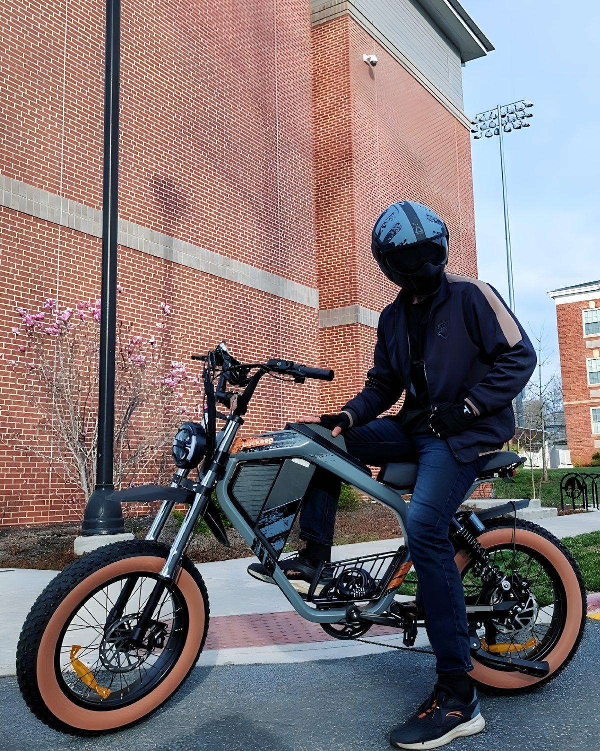 E-Bike X5 Max dans la circulation urbaine